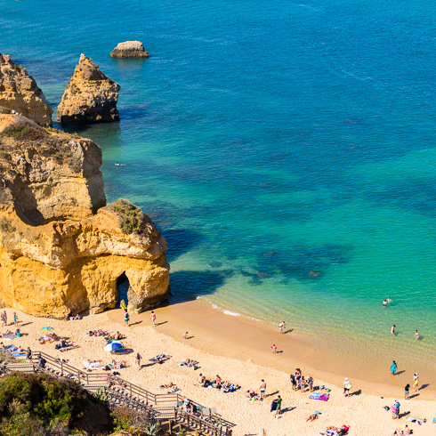 Meia Praia · Batata · Praia do Camilo · Praia Dona Ana · Porto do Mos